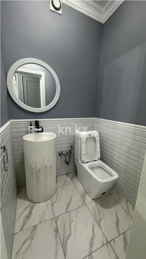 Продажа 5-комнатной квартиры, 200 м², ул. Сейфуллина, дом  65 в Астане - фото 3