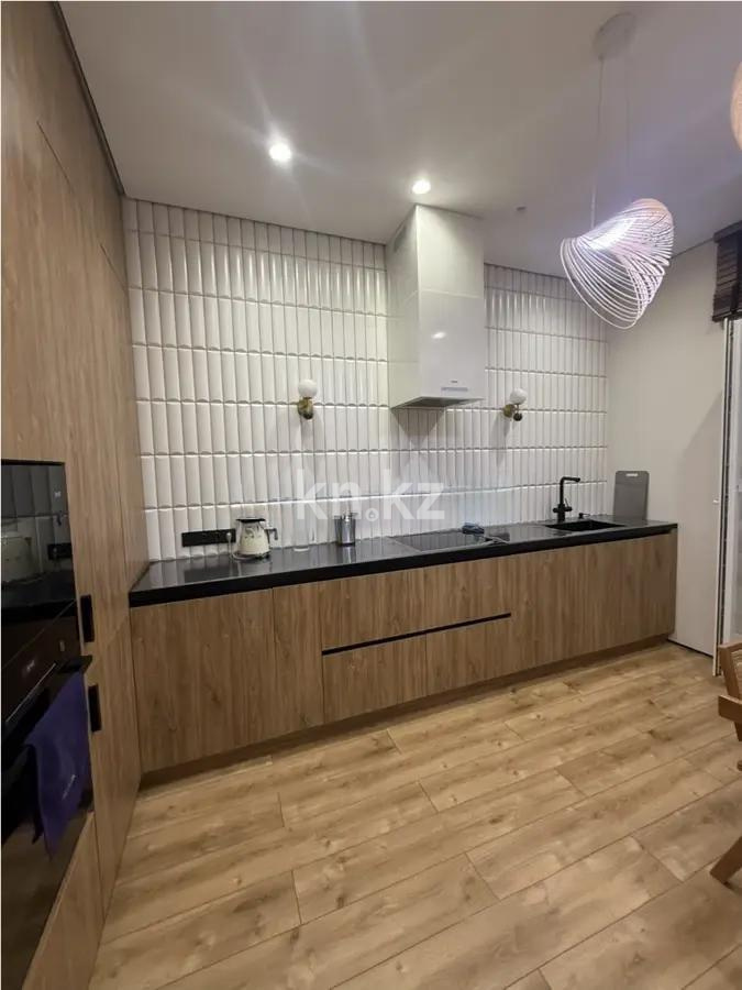 Продажа 3-комнатной квартиры, 92 м², ул. Онгарсыновой, дом  8/1 в Астане - фото 3