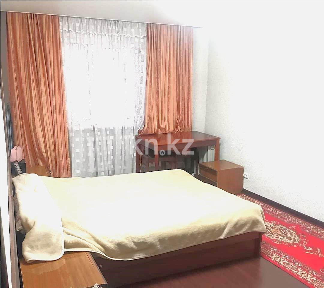 Продажа 3-комнатной квартиры, 62 м², пр. Республики в Караганде - фото 3