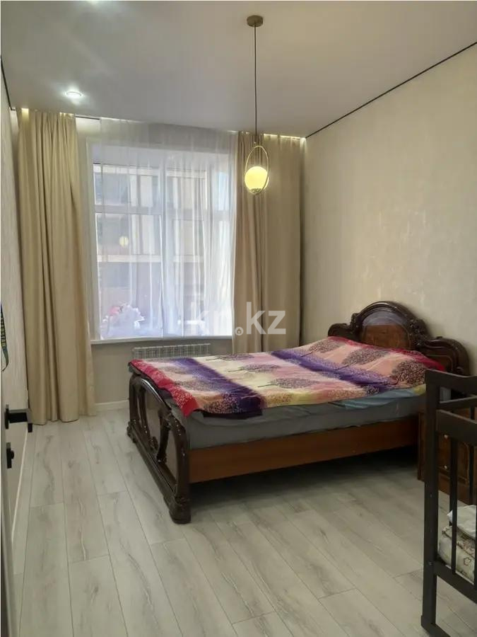 Продажа 3-комнатной квартиры, 89 м², ул. Букетова, дом  3/4 в Караганде - фото 2