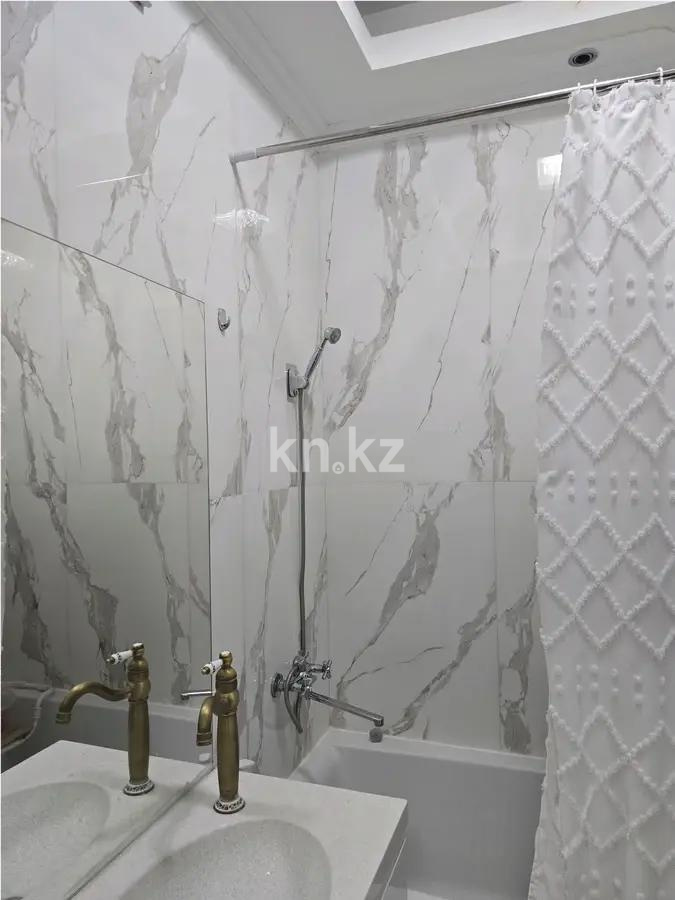 Продажа 2-комнатной квартиры, 75 м² в Алматы - фото 3