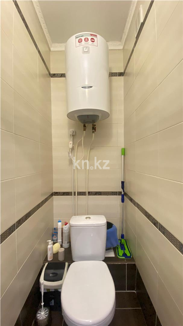 Продажа 2-комнатной квартиры, 68 м², пр. Шахтеров в Караганде - фото 8