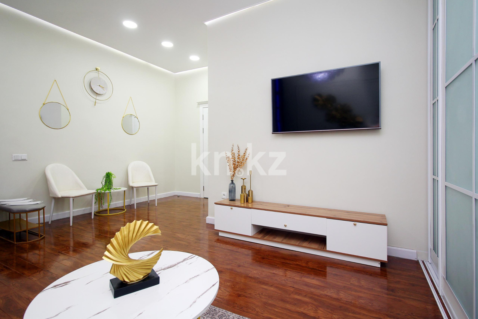 Аренда 2-комнатной квартиры посуточно, 50 м² в Алматы - фото 8