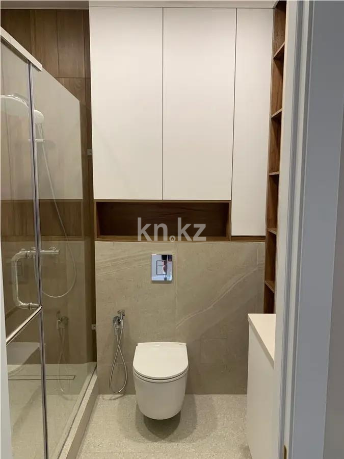 Продажа 4-комнатной квартиры, 82 м², ул. Байтурсынова, дом  14 в Астане - фото 4