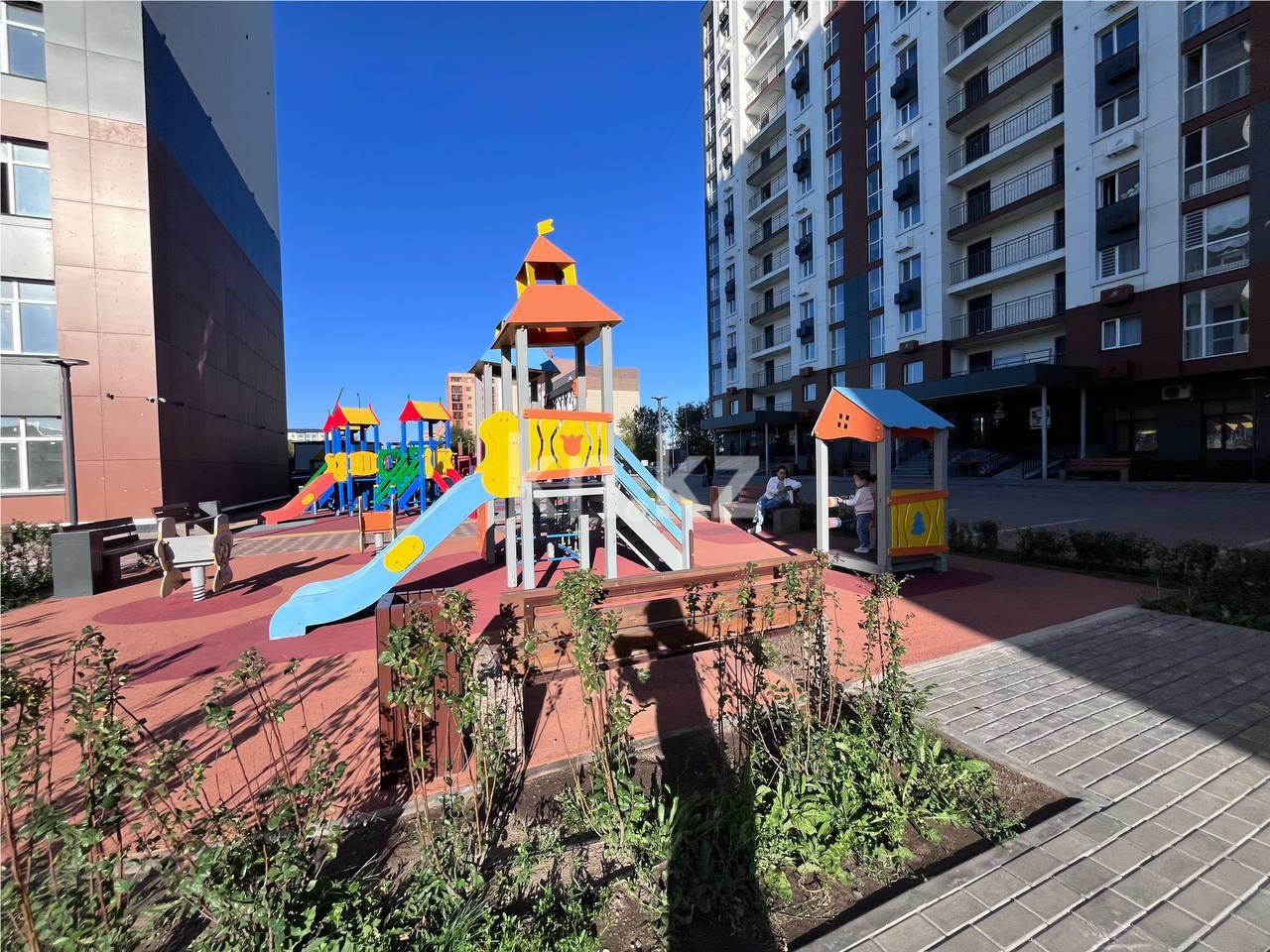 Продажа 2-комнатной квартиры, 52 м², ул. Муканова в Караганде - фото 39