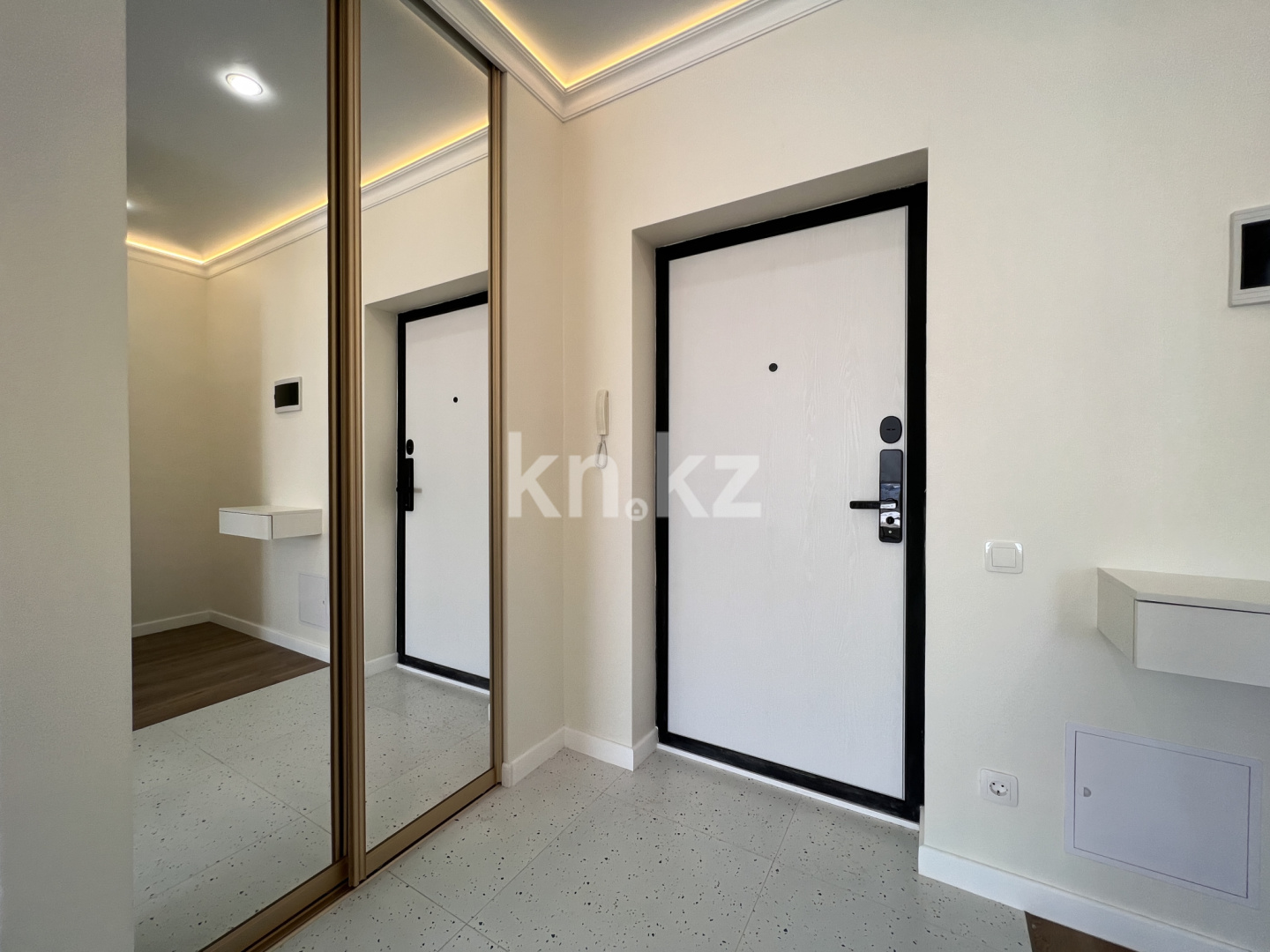 Продажа 2-комнатной квартиры, 43.2 м² в Астане - фото 10