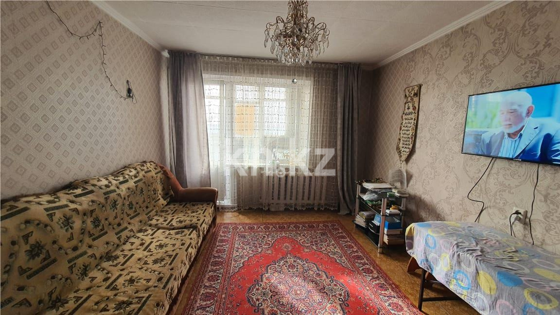 Продажа 2-комнатной квартиры, 49 м², мкр-н Восток-3 в Караганде