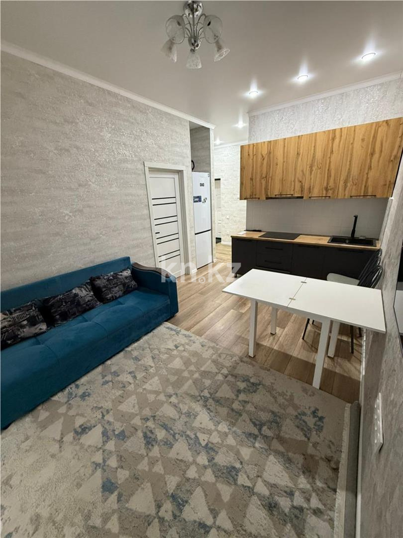 Продажа 1-комнатной квартиры, 40 м², ул. Момышулы в Караганде - фото 2