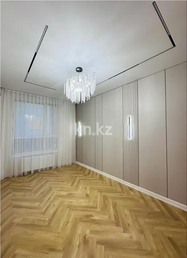 Продажа 1-комнатной квартиры, 46 м², пр. Райымбека, дом  349/1 в Алматы - фото 2