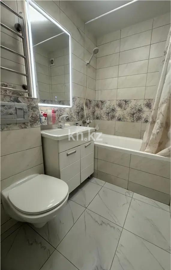 Продажа 3-комнатной квартиры, 67 м² в Алматы - фото 3