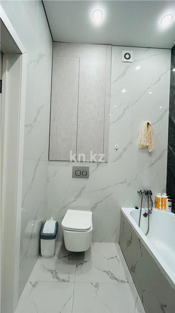 Продажа 3-комнатной квартиры, 95 м² в Караганде - фото 12