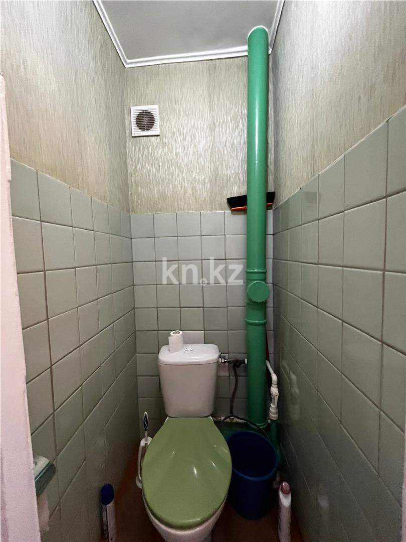 Продажа 3-комнатной квартиры, 66 м², мкр. Мамраева (Восток-5) в Караганде - фото 6