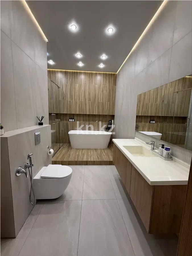 Продажа 4-комнатной квартиры, 160 м² в Алматы - фото 3