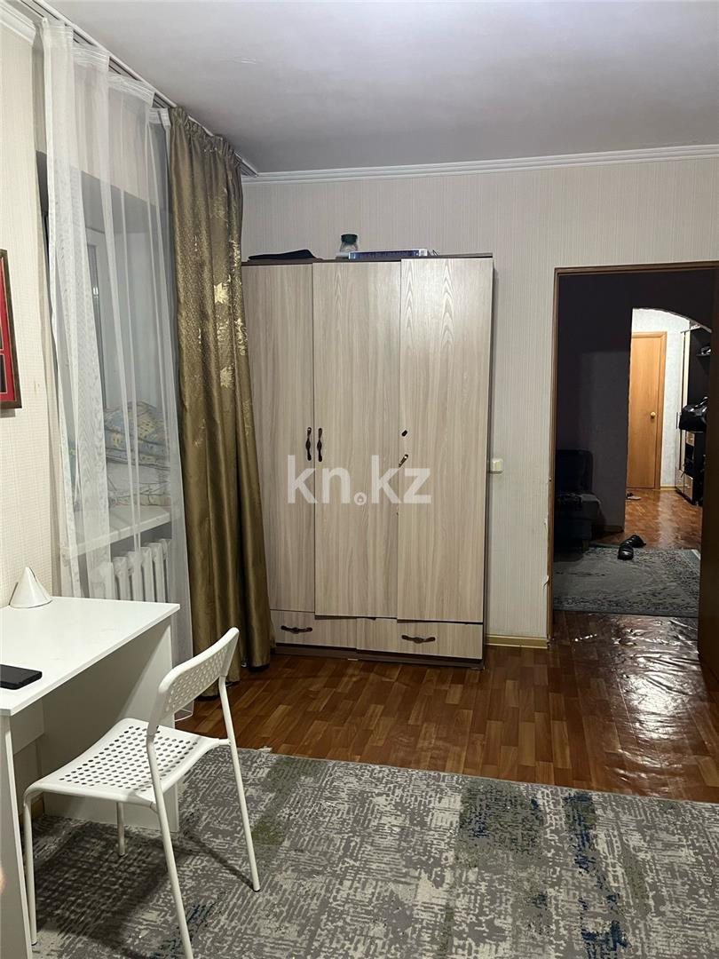 Продажа 3-комнатной квартиры, 60 м², ул. Пичугина в Караганде - фото 8