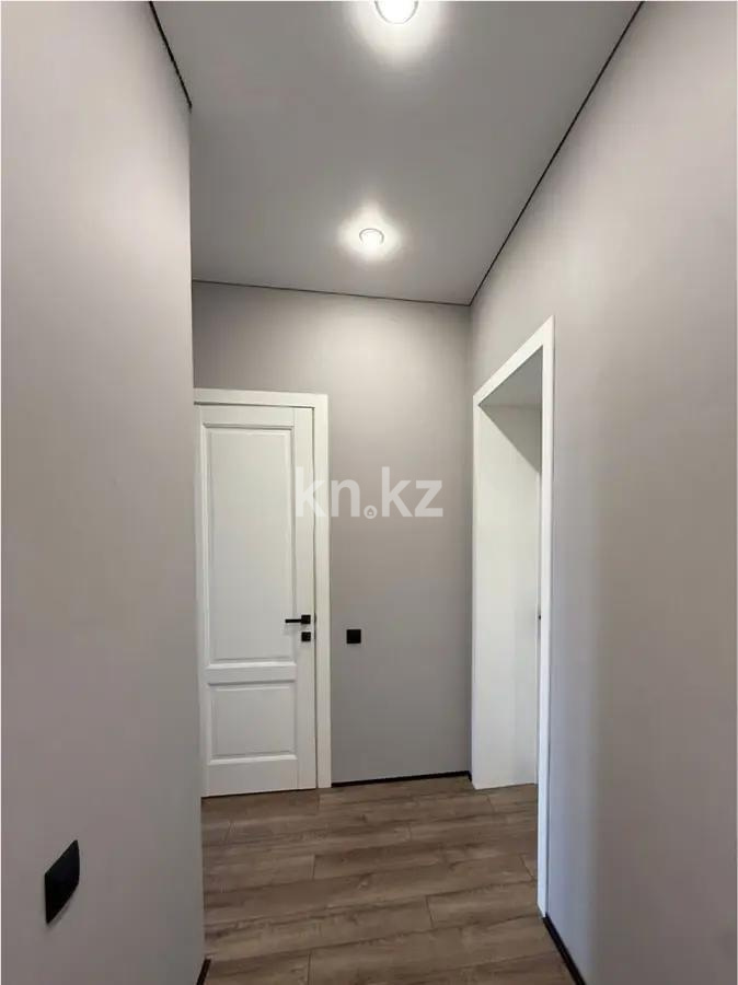 Продажа 2-комнатной квартиры, 67 м², 067 учетный квартал, дом  456/5 в Караганде - фото 2