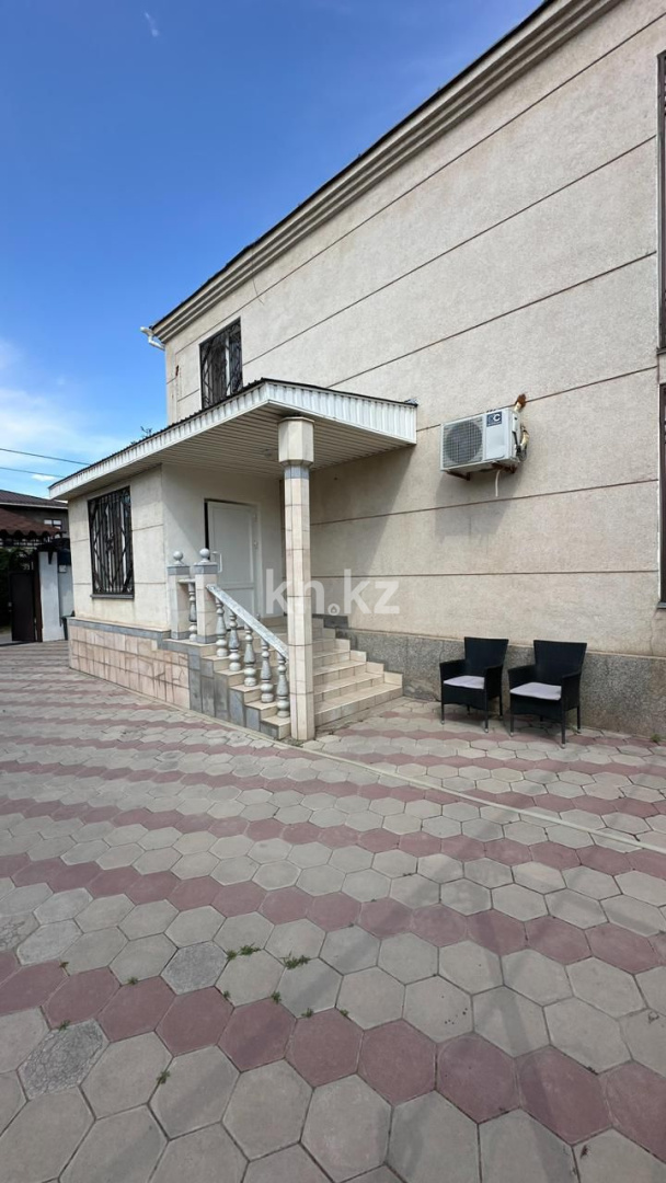 Продажа 7-комнатного дома, 380 м², мкр-н Самал-2, дом  111 в Шымкенте - фото 2