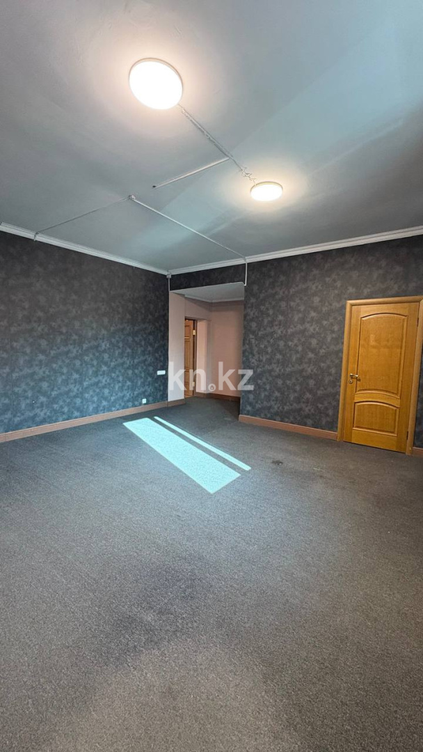 Продажа 5-комнатного дома, 430 м² в Алматы - фото 18