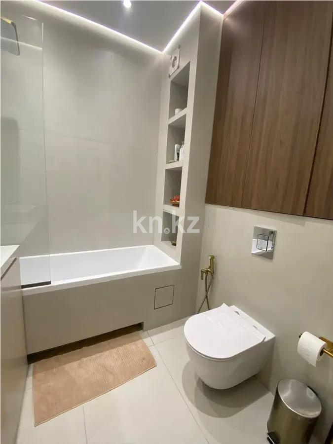 Продажа 2-комнатной квартиры, 63.1 м² в Алматы - фото 4