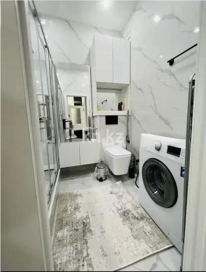 Продажа 2-комнатной квартиры, 42 м², ул. Утепова, дом  20 в Алматы - фото 4