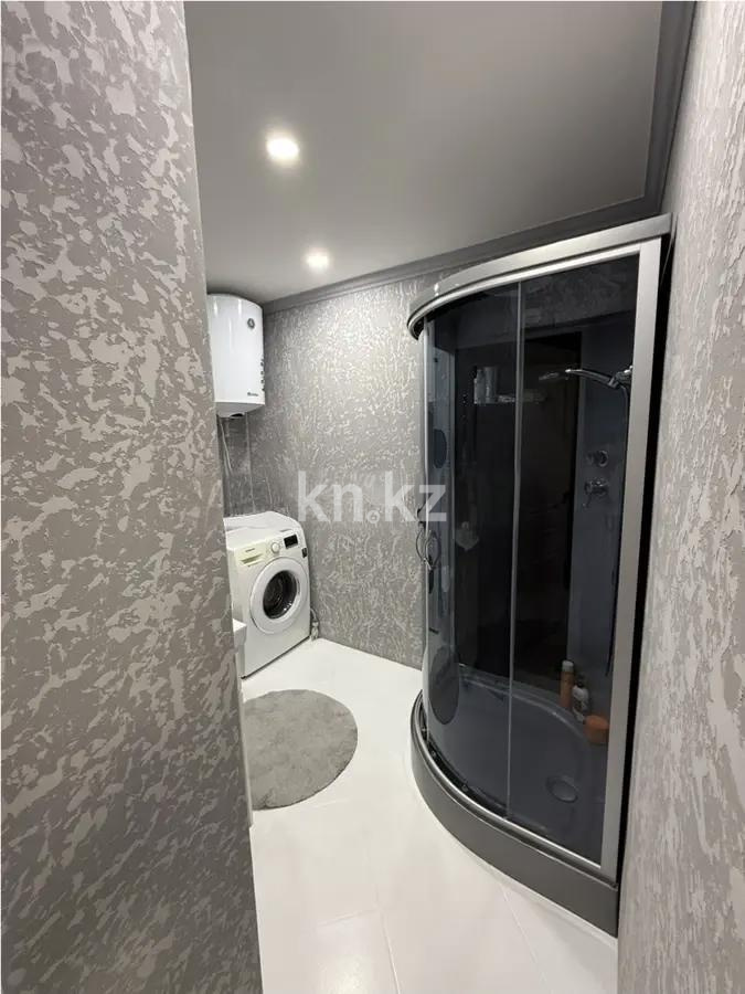 Продажа 3-комнатной квартиры, 58 м², ул. Комиссарова, дом  32а в Караганде - фото 5