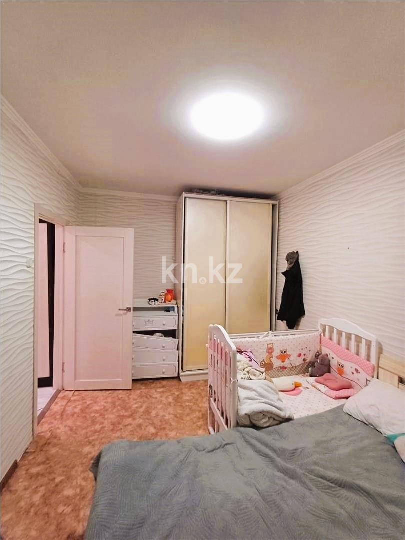 Продажа 2-комнатной квартиры, 54 м², мкр-н Голубые Пруды в Караганде - фото 4