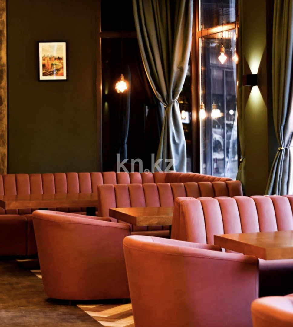 Продажа , 300 м², пр. Достык, дом  105 в Алматы - фото 13