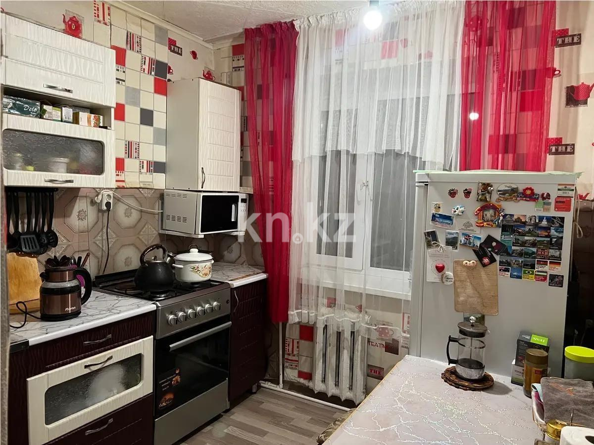 Продажа 3-комнатной квартиры, 56 м², 2 мкр-н, дом  4 в Абае - фото 4
