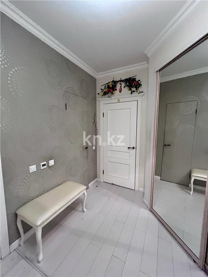 Продажа 4-комнатной квартиры, 136 м², пр. Шахтеров в Караганде - фото 23