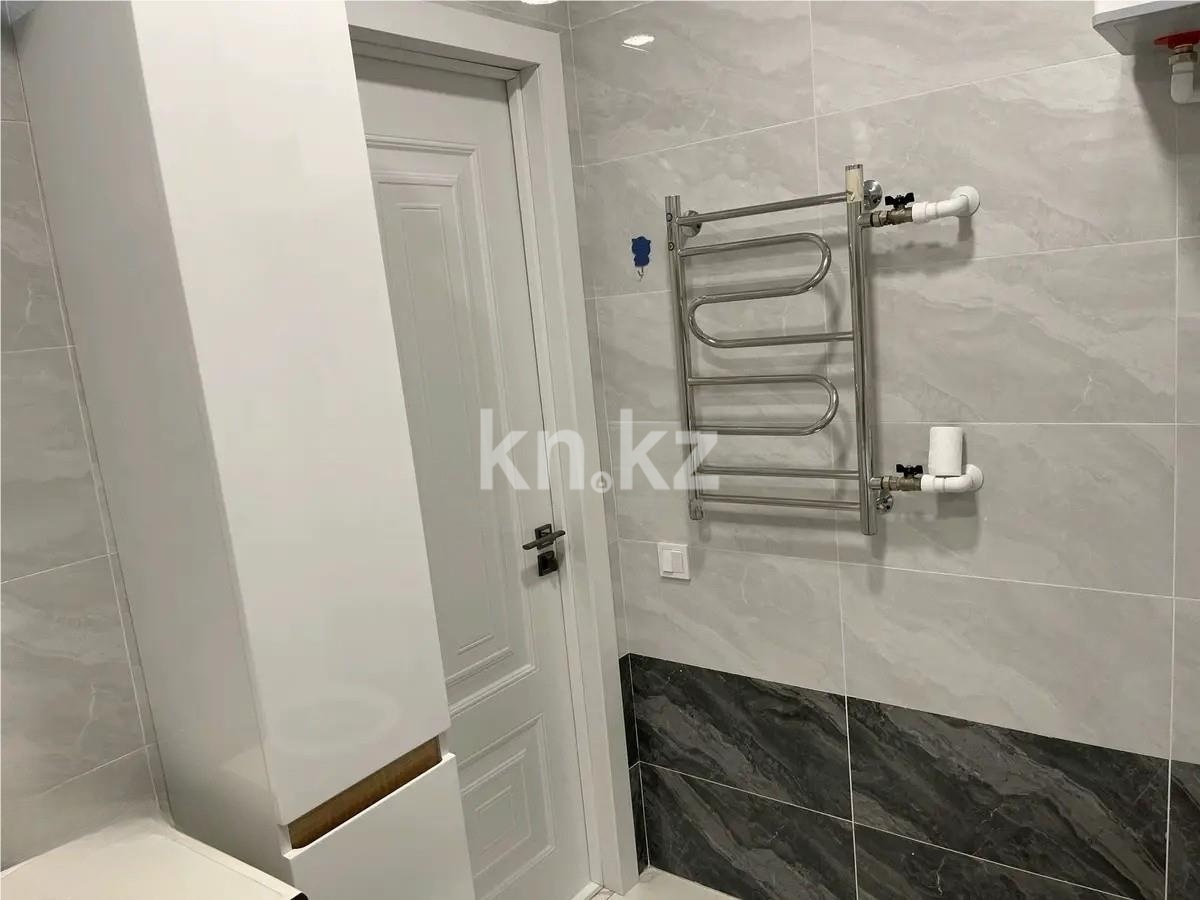 Продажа 5-комнатной квартиры, 120 м², мкр-н Голубые Пруды в Караганде - фото 16