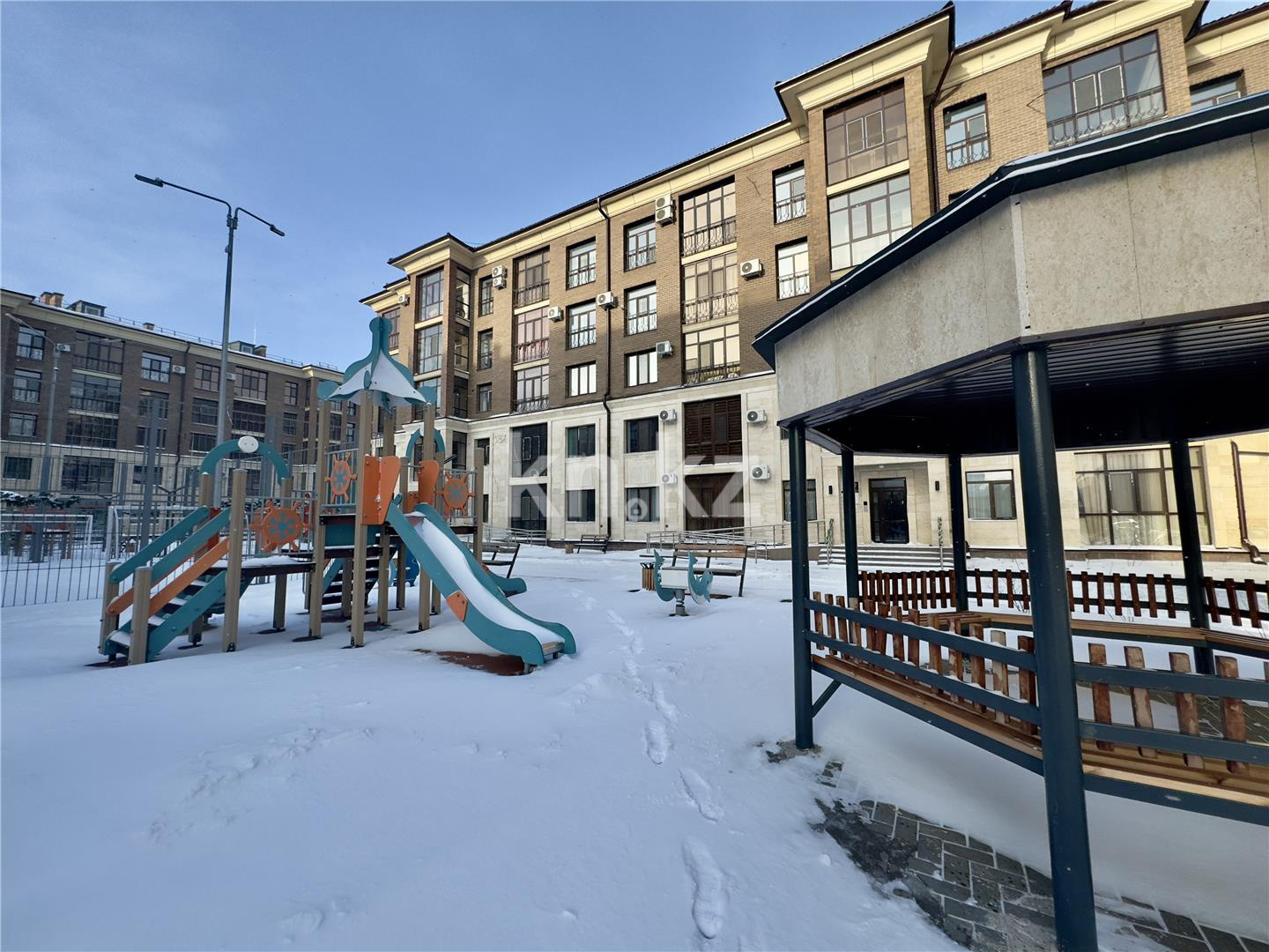 Продажа 3-комнатной квартиры, 87 м², ул. Жанибекова, дом  53 в Караганде