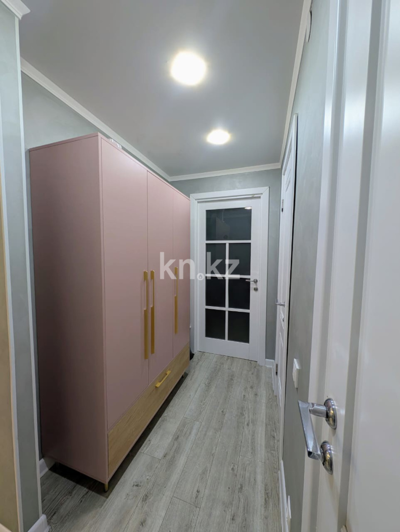Продажа 3-комнатной квартиры, 63 м² в Уральске - фото 6