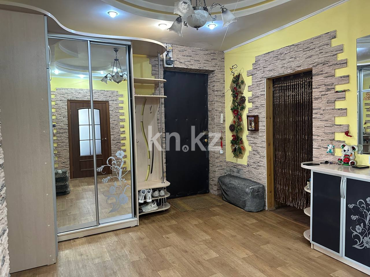 Продажа 3-комнатной квартиры, 86 м² в Усть-Каменогорске - фото 18