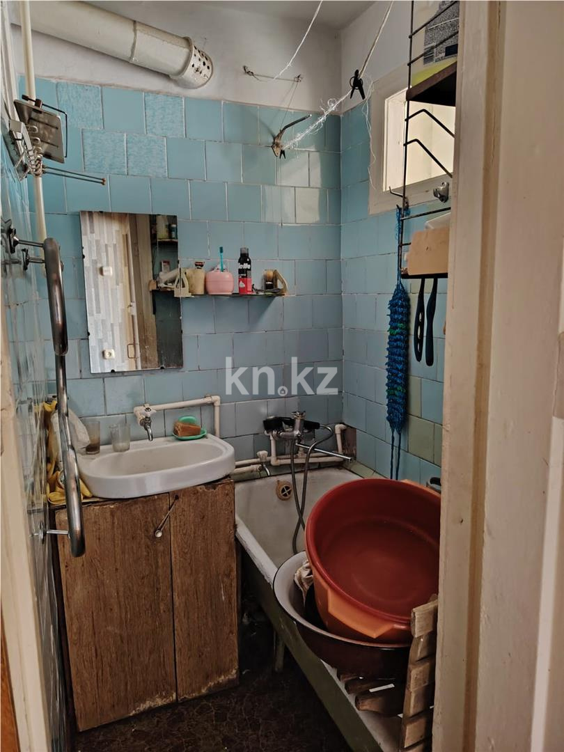 Продажа 4-комнатной квартиры, 61 м², мкр-н 21 в Караганде - фото 15