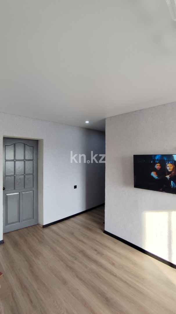 Аренда 2-комнатной квартиры, 46 м², ул. Жумабаева, дом  101 в Петропавловске - фото 4