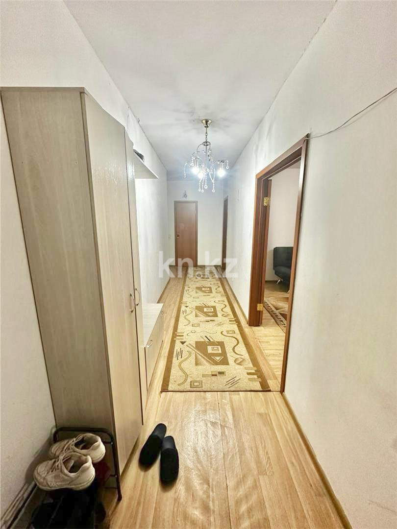 Продажа 3-комнатной квартиры, 94 м², мкр. Голубые Пруды в Караганде - фото 9