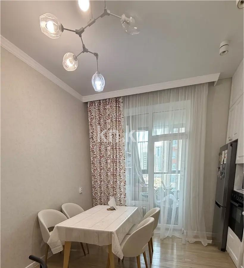 Продажа 3-комнатной квартиры, 90 м², пр. Улы Дала, дом  39 в Астане