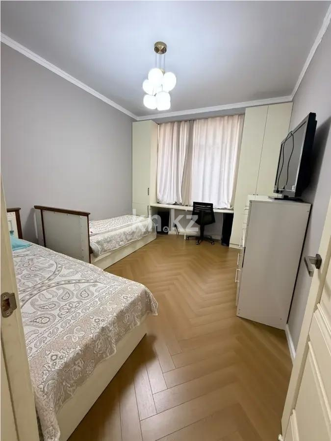 Продажа 3-комнатной квартиры, 73.2 м² в Алматы - фото 3