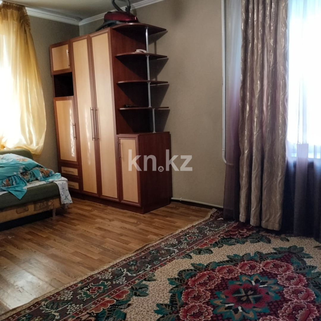 Продажа 2-комнатной квартиры, 35 м², Абая, дом  123 в Таразе - фото 2