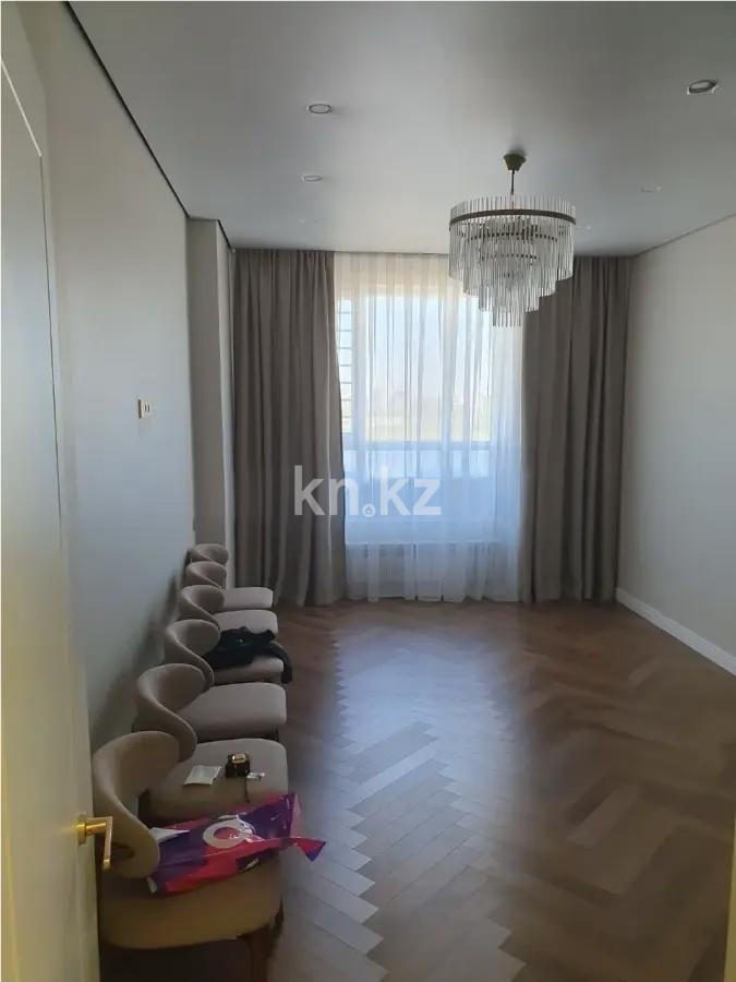 Продажа 4-комнатной квартиры, 86.3 м² в Астане