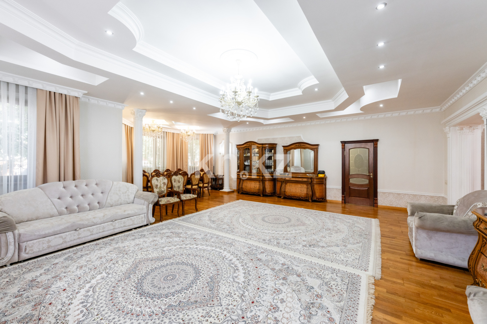 Продажа 7-комнатного дома, 349.6 м² в Астане - фото 9