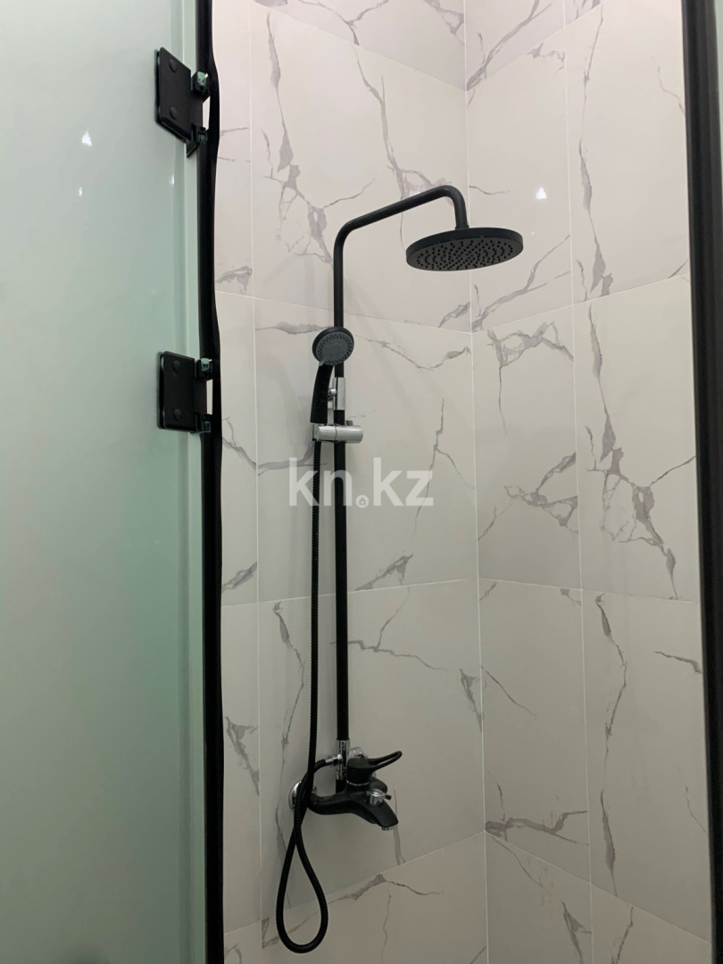 Продажа 1-комнатной квартиры, 50 м², Тулеметова, дом  160 в Шымкенте - фото 26