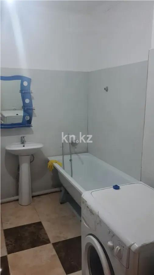 Продажа 1-комнатной квартиры, 38 м², ул. Айтматова, дом  36 в Астане - фото 3