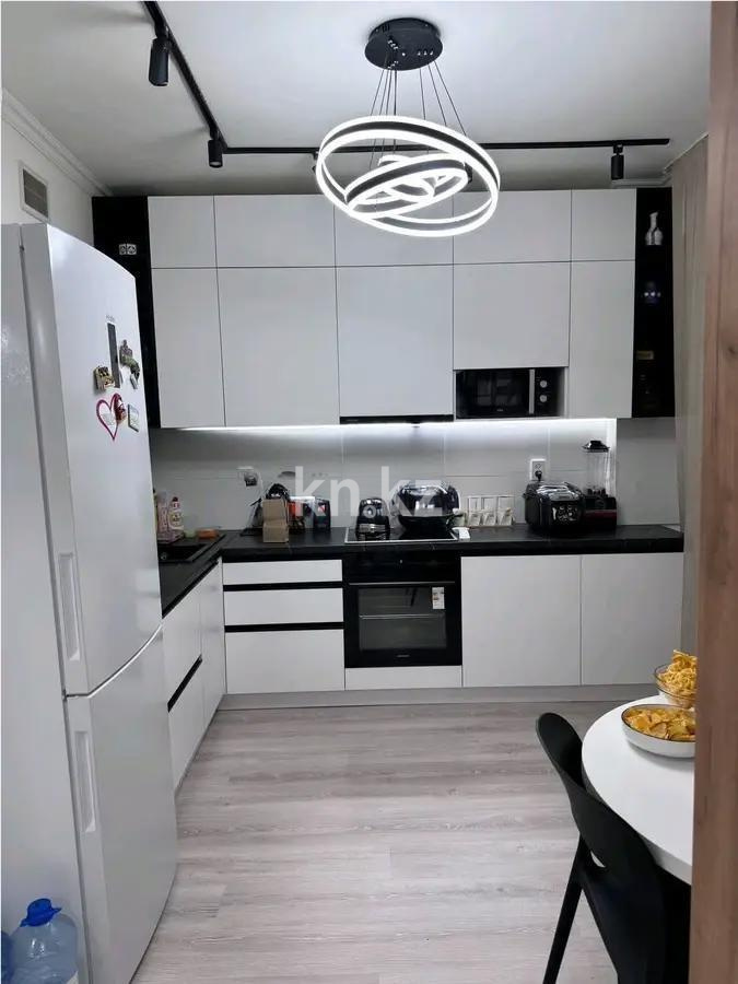 Продажа 2-комнатной квартиры, 66.8 м² в Алматы - фото 2