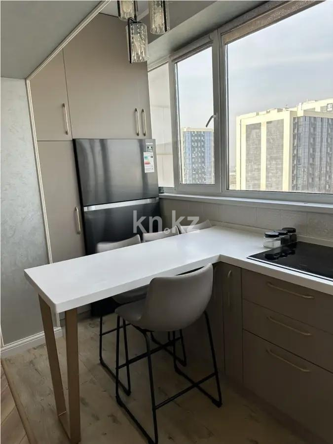 Продажа 3-комнатной квартиры, 105 м², ул. Айманова, дом  140 в Алматы - фото 5