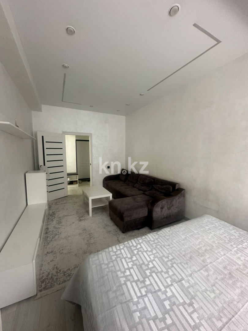 Продажа 1-комнатной квартиры, 41 м² в Алматы - фото 2