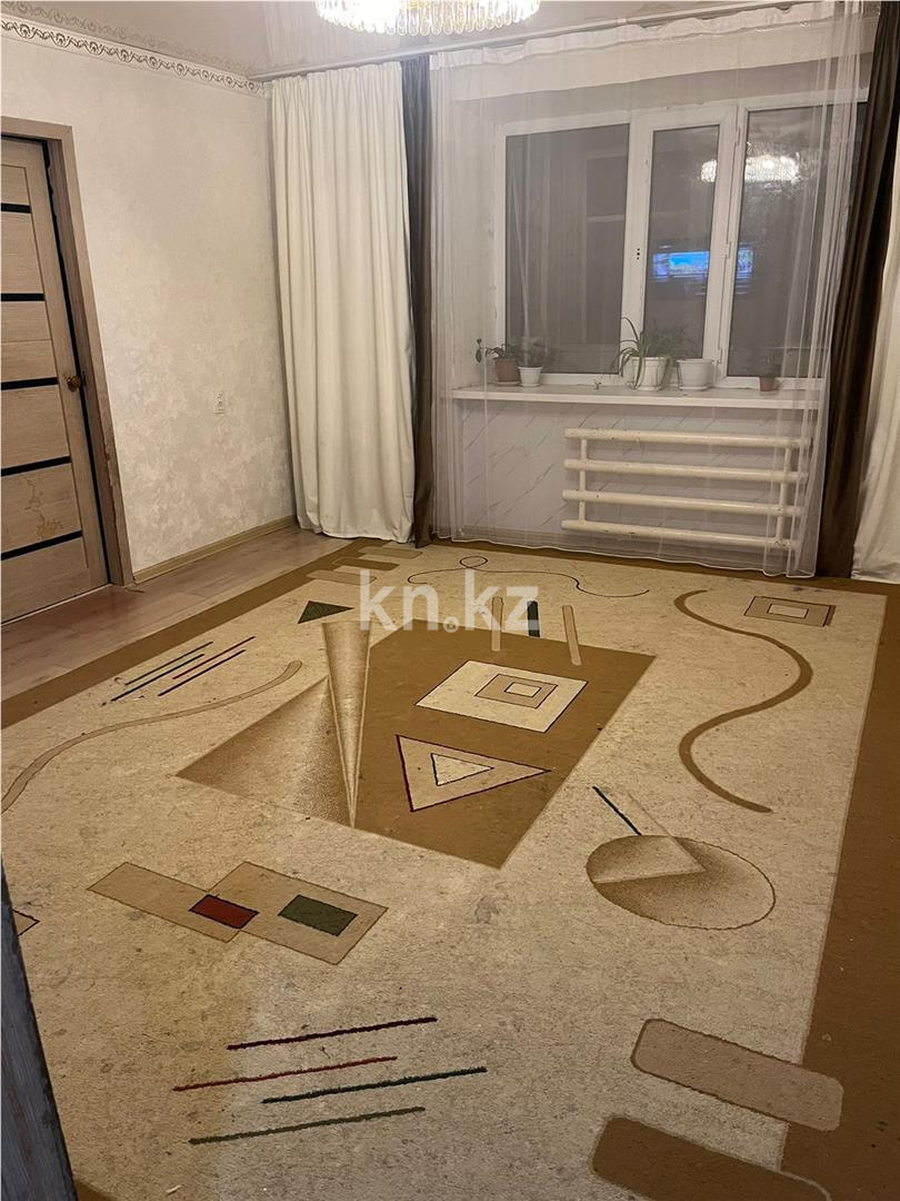 Продажа 3-комнатной квартиры, 56 м², ул. Абая в Темиртау