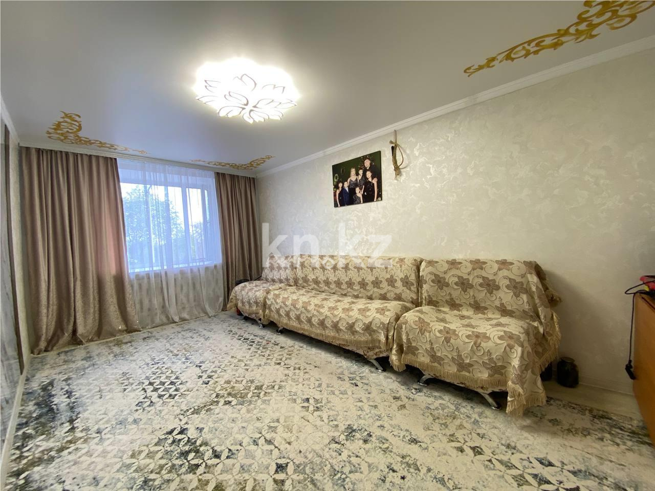 Продажа 3-комнатной квартиры, 76 м², ул. Дружбы, дом  126а в Караганде