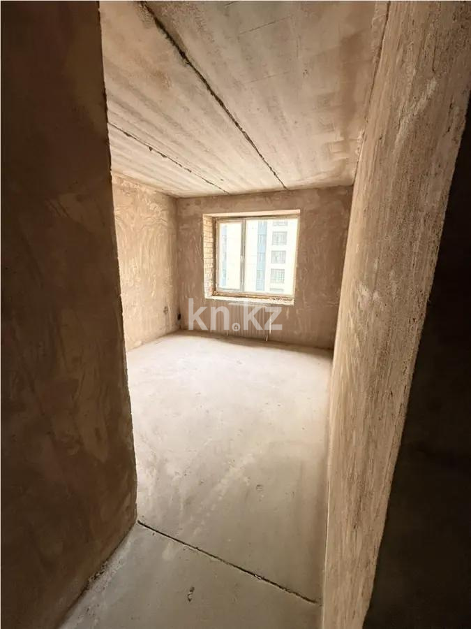 Продажа 2-комнатной квартиры, 54.6 м², ул. Айтматова, дом  33 стр в Астане