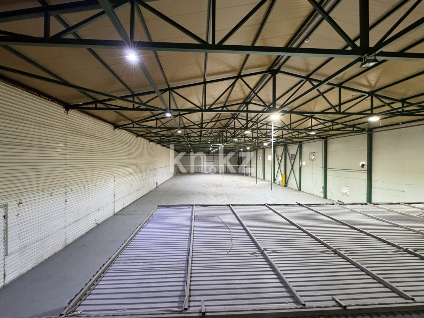 Аренда , 2000 м², мкр-н Кайрат, дом  280 в Алматы - фото 4