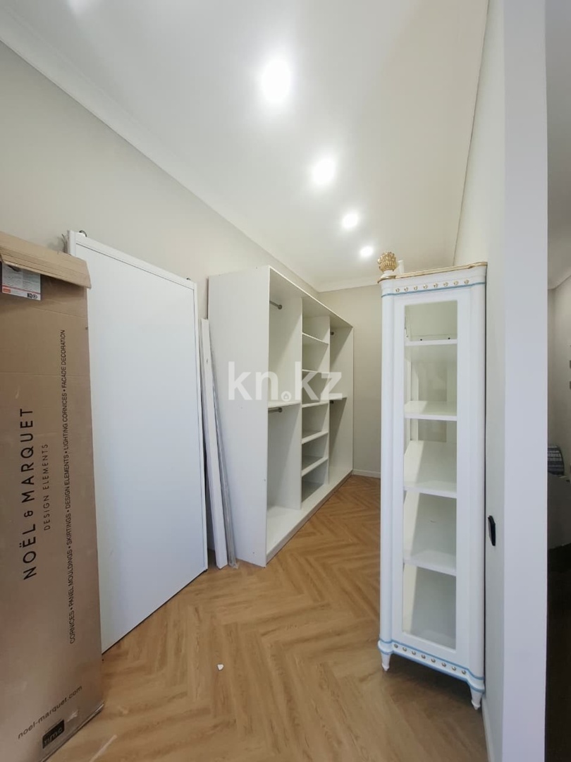 Продажа 4-комнатной квартиры, 142.4 м² в Алматы - фото 14